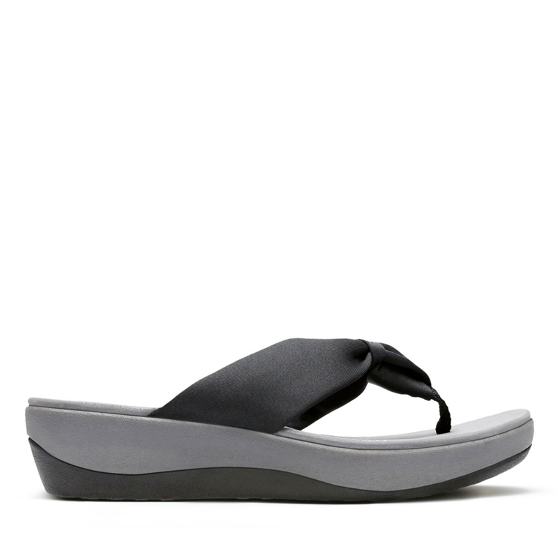 Black Women's Clarks Arla Glison Fabric Flip Flops | 4213078-PI