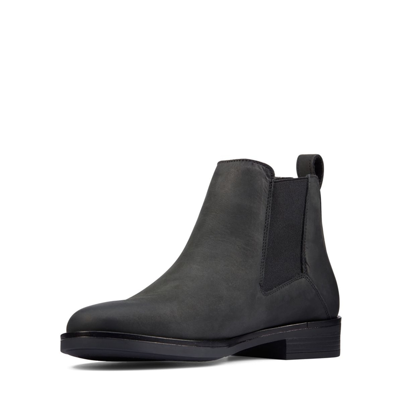 Black Women's Clarks Memi Top Leather Chelsea Boots | 4306712-DH