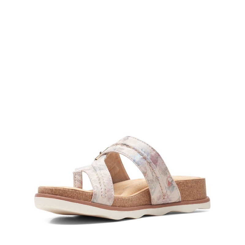 Brown Women's Clarks Brynn Madi Sand Interest Sandals | 5381740-VT