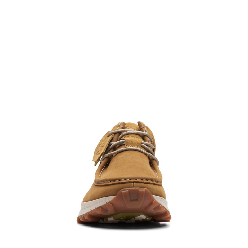 Khaki Men's Clarks ATL Trek Wally Oakmoss Nubuck Sneakers | 3194728-DU