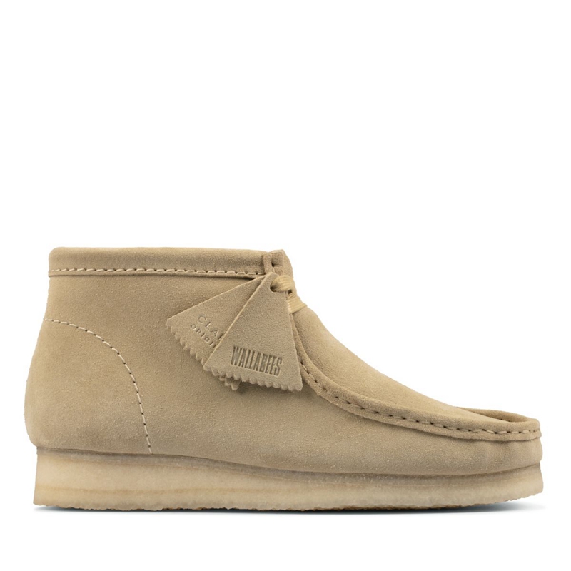 Khaki Men\'s Clarks Maple Suede Desert Boots | 9653712-KF