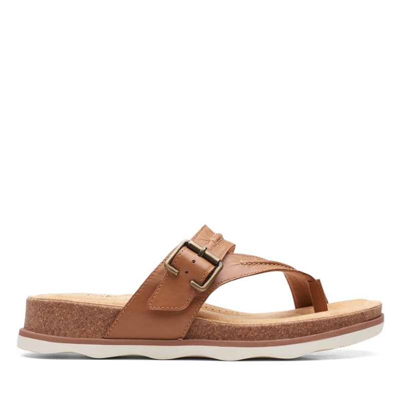 Light Brown Women\'s Clarks Brynn Madi Lea Sandals | 1758036-PC