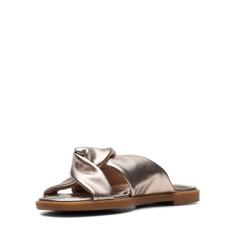 Silver Women's Clarks Reyna Twist Metallic Sandals | 6185039-WS