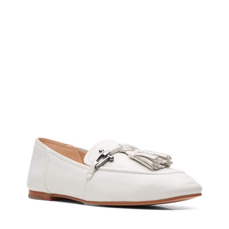 White Women's Clarks Pure 2 Tassel Leather Pumps | 9105386-LZ