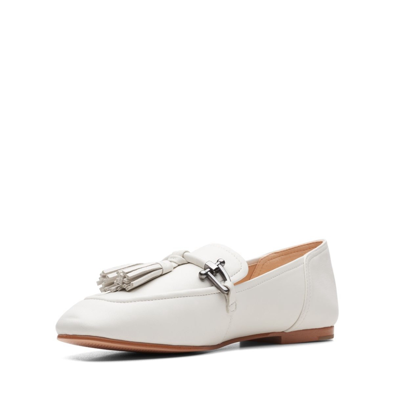 White Women's Clarks Pure 2 Tassel Leather Pumps | 9105386-LZ