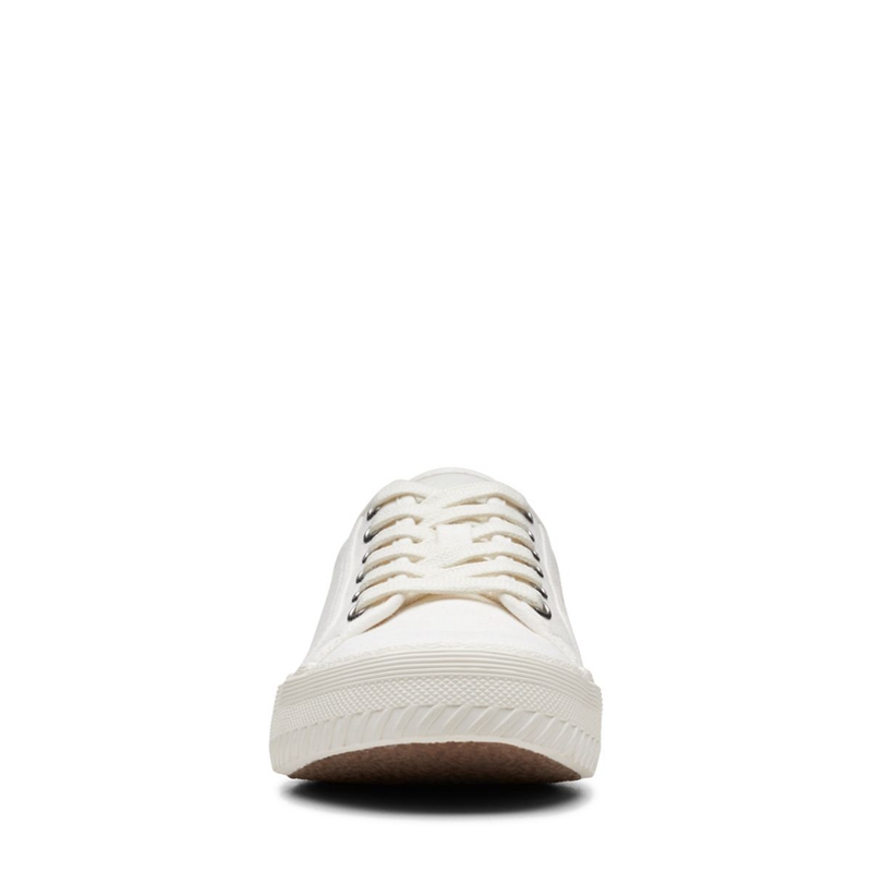 White Women's Clarks Roxby Lace Canvas Sneakers | 7582143-DG